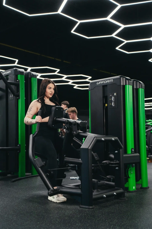 De UR-U032 2.0 rugmachine - Up Form