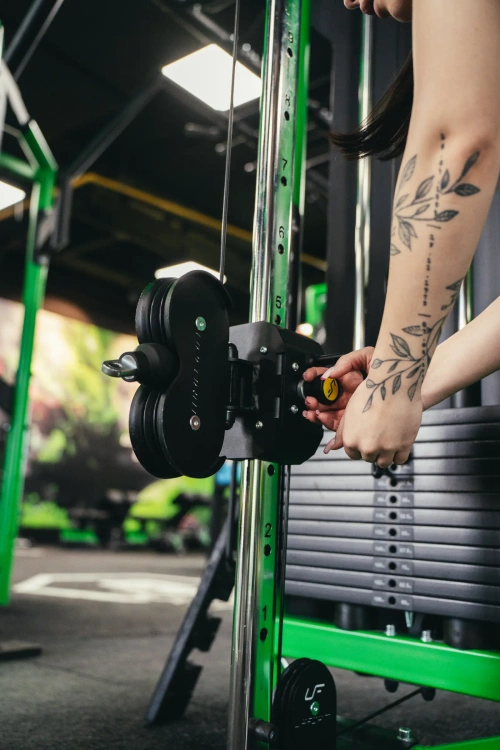 Výškově nastavitelná kladka UF-001 - UpForm